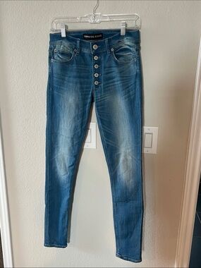 Express Women’s Medium Blue Wash mid-rise leggings- size 4R